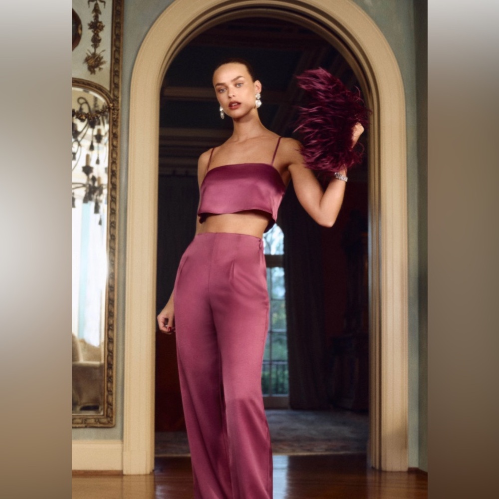 NWT - Reformation Cleo Satin Two Piece - Strawberry Wine - size 8